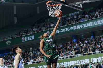 2025-2026����CBA������40�֣��Ͼ���֮��82��91���㽭����֤ȯ