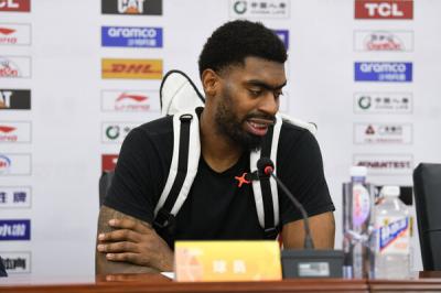 2025-2026����CBA������34�֣��㽭���ݽ���vs�������� �������ŷ�����