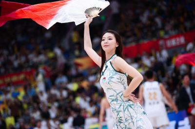 2025-2026����CBA������30�֣��㶫������vs�Ĵ���Ⱦ�ҵ ���򱦱���������