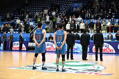 2025-2026����CBA������33�֣��Ĵ���Ⱦ�ҵvsɽ���ھ� ������ʽ��Ա�쳪����