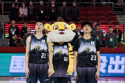 2025-2026����CBA������34�֣�����ɽ������vs�Ĵ���Ⱦ�ҵ ������ʽ��Ա�쳪����